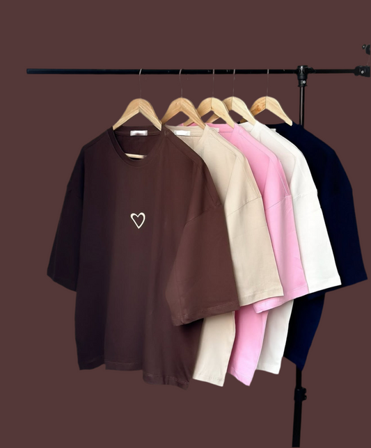 Trendy oversized tee