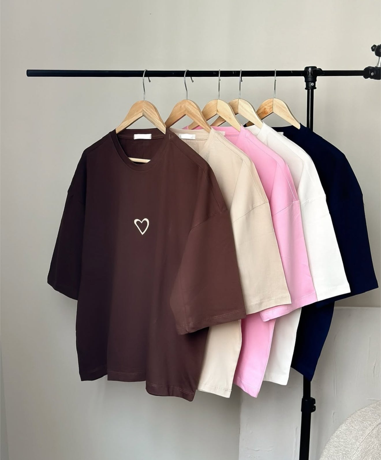 Trendy oversized tee